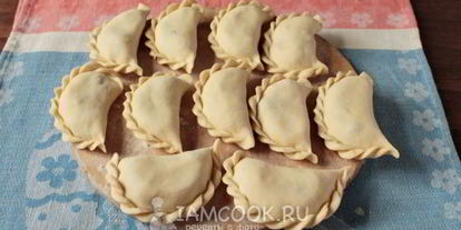 Шаг 12: вареников из заварного теста с картошкой и грибами