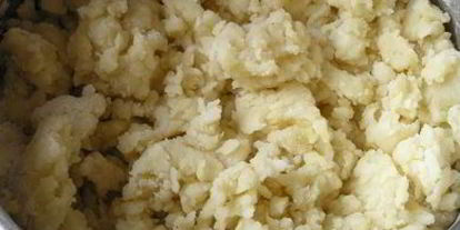 Шаг 2: вареников с черникой и соусом под шафе