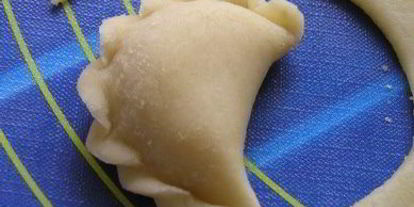 Шаг 9: вареников с черникой и соусом под шафе