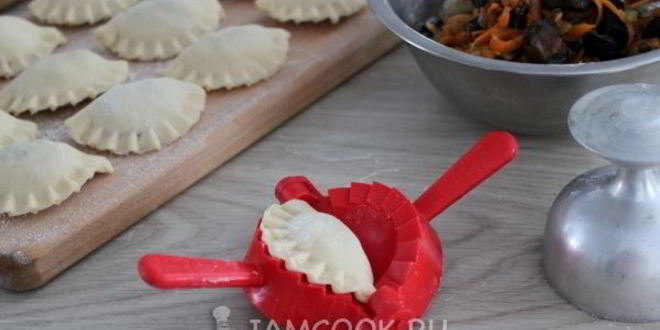 Рецепт вареников с грибами и овощами