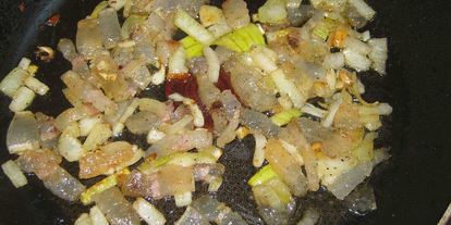 Шаг 3: вареников с картошкой и салом