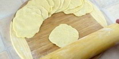 Шаг 6: вареников с салом и картошкой