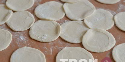 Шаг 9: вареников с сырой картошкой