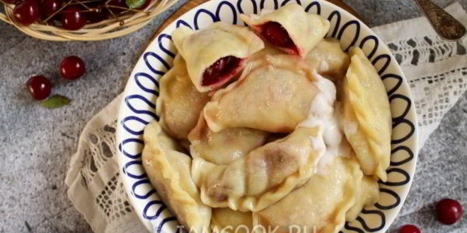 Рецепт вареников с вишней на кефире с содой