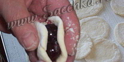 Шаг 5: вареников с вишней