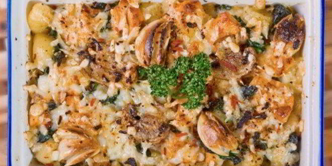 Рецепт запеченых ньокков с копченым окороком и цукини под сырным соусом