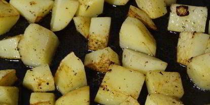 Шаг 10: хмельного жаркого в горшочке с вяленым черносливом