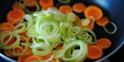 Шаг 1: куриного жаркого в горшочках