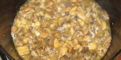 Шаг 3: вкусного жаркого в горшочках