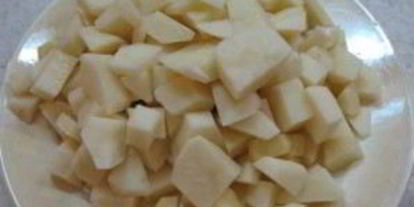 Шаг 4: вкусного жаркого в горшочках