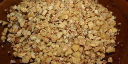 Шаг 3: жаркого из курицы с изюмом в горшочках