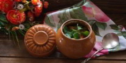 Шаг 8: жаркого из курицы в горшочке