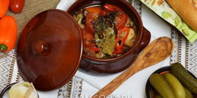 Рецепт жаркого по-домашнему в горшочках