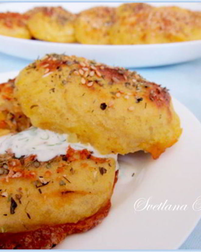 Рецепт картофельных зраз с капустой, запеченные в духовке