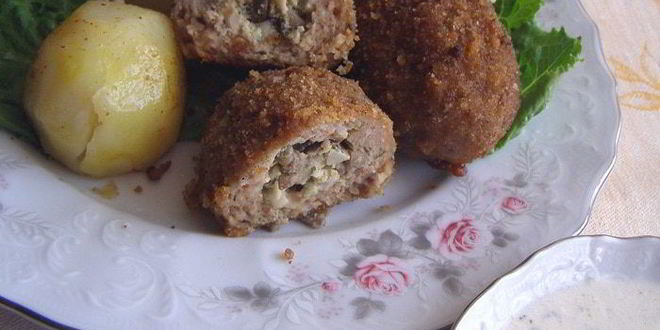 Рецепт Куриных зраз с грибами под сметанно-сливочным соусом