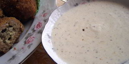 Шаг 6: куриных зраз с грибами под сметанно-сливочным соусом