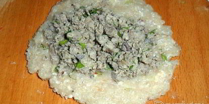 Шаг 6: куриных зраз с начинкой из потрошков