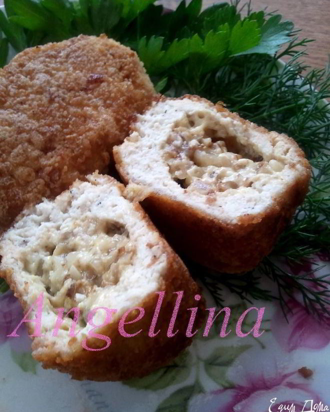 Рецепт куриных зраз с сыром и грецкими орехами