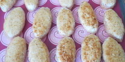 Шаг 6: куриных зраз с яйцом и луком и шотландское яйцо