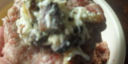 Шаг 4: мясных зраз с опятами