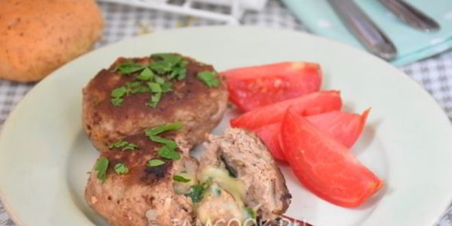 Рецепт мясных зраз с сыром