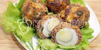Шаг 5: мясных зраз с яйцом