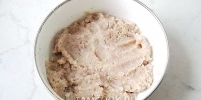 Шаг 5: зраз из рыбы с зеленым горошком