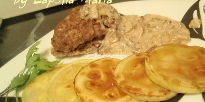 Шаг 3: зраз с лесными грибами под соусом