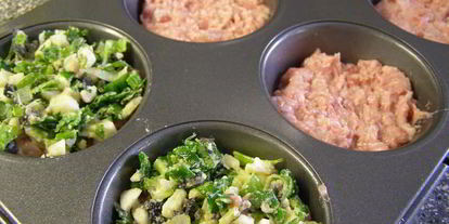 Шаг 5: зраз с лукома и яйцома