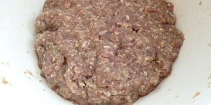 Шаг 1: зраз с вялеными помидорами