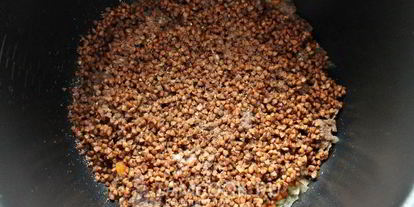 Шаг 6: гречки по-купечески с фаршем в мультиварке