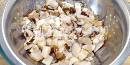 Шаг 2: гречки с грибами