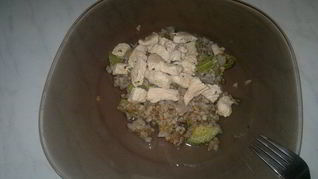 Рецепт Гречки с кабачком, луком и грудкой индейки