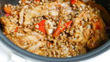 Рецепт Гречки с курицей в мультиварке в томате