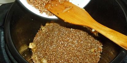 Шаг 7: гречки с курицей в мультиварке