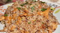 Рецепт Гречки с лисичками и луком