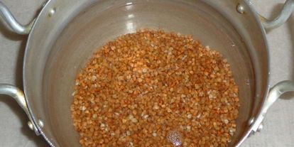 Шаг 2: гречки с яйцом