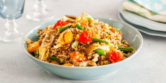 Рецепт гречневой каши с овощами и вешенками