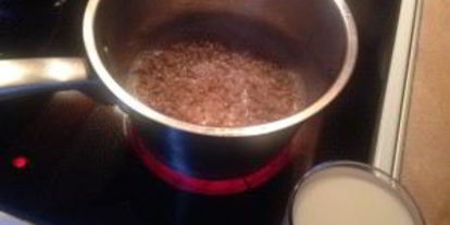 Шаг 1: гречневой молочной каши