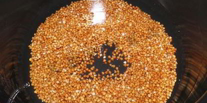 Шаг 2: рассыпчатой гречки в мультиварке