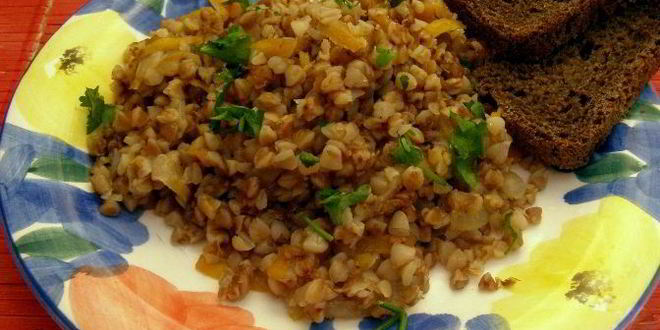 Рецепт тушеной гречки