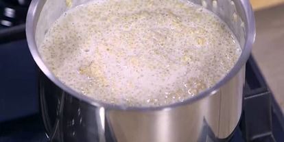 Шаг 1: каши из киноа с орехами и сухофруктами