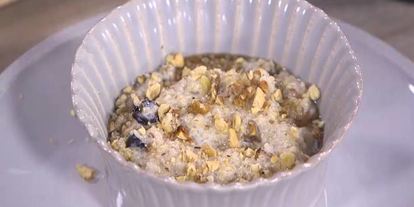 Шаг 4: каши из киноа с орехами и сухофруктами