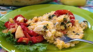 Рецепт Поленты запеченной с помидорами и моцареллой