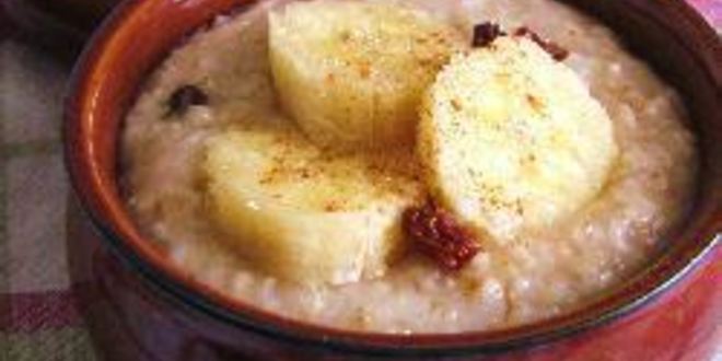 Рецепт овсяной каши с бананами и корицей