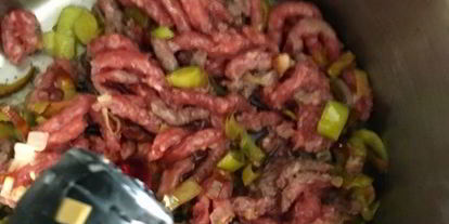 Шаг 4: овсяной каши с мясным соусом и красным вином