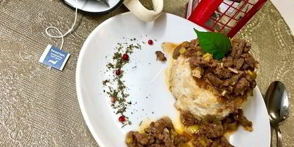 Шаг 9: овсяной каши с мясным соусом и красным вином