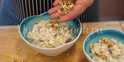 Шаг 3: овсянки с сухофруктами и орехами