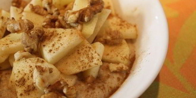 Рецепт овсянки с яблоками, орехами и корицей