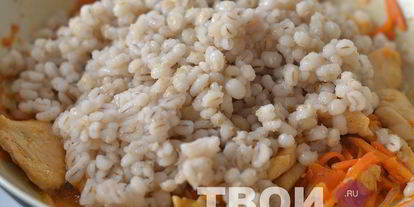 Шаг 4: перловки с курицей